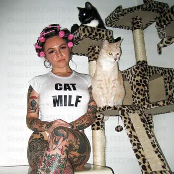 Y2k Облекло Детска Тениска с Надпис Cat Milf, Градинска тениска с къс ръкав и шарките, Естетичен пънк, Ретро готически Съкратен топ с шарките на E-girl